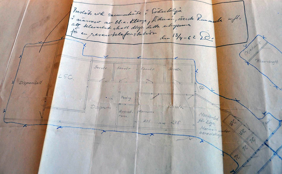 Anteckningar i blyerts visar utrymmet som televerket får disponera för telestationen (1962). Källa: Civilförsvarsstyrelsen/tekniska byrån.